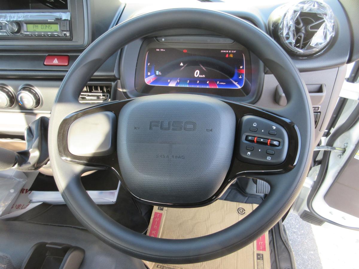 標準幅 ロング 積載3トン 全低床 平ボデー !!|中古トラックの販売・買取・査定のアイナビ