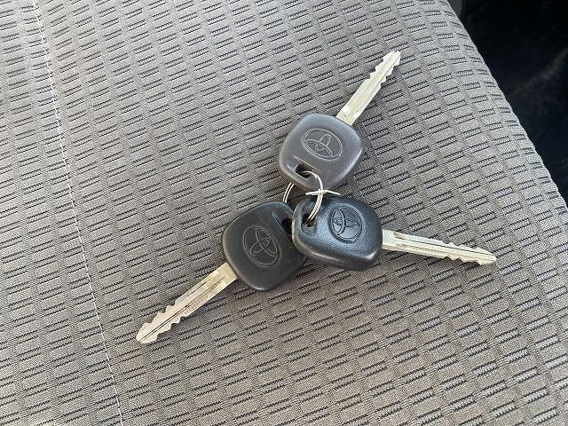 トヨタ 平ボディ トヨエース|中古トラックの販売・買取・査定のアイナビ