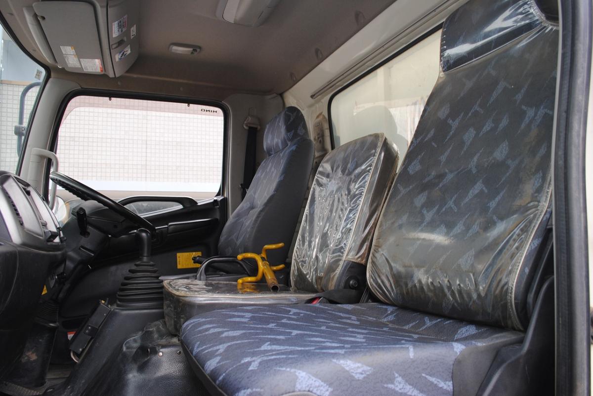 H25 レンジャー 積載3.45t 自動シート|中古トラックの販売・買取・査定のアイナビ