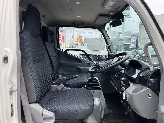 日野 平ボディ デュトロ|中古トラックの販売・買取・査定のアイナビ