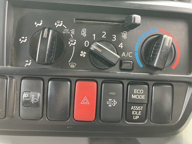 日野 平ボディ デュトロ|中古トラックの販売・買取・査定のアイナビ