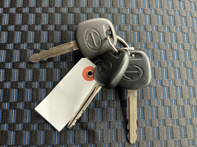 日野 平ボディ デュトロ|中古トラックの販売・買取・査定のアイナビ