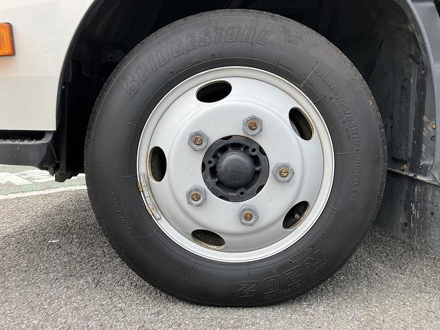 日野 平ボディ デュトロ|中古トラックの販売・買取・査定のアイナビ