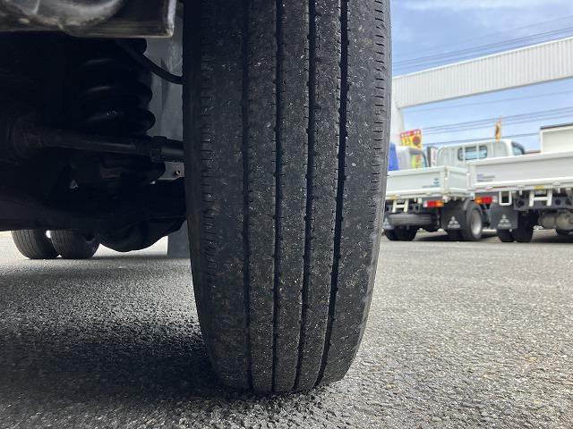 日野 平ボディ デュトロ|中古トラックの販売・買取・査定のアイナビ