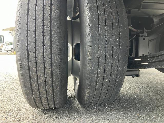 日野 平ボディ デュトロ|中古トラックの販売・買取・査定のアイナビ