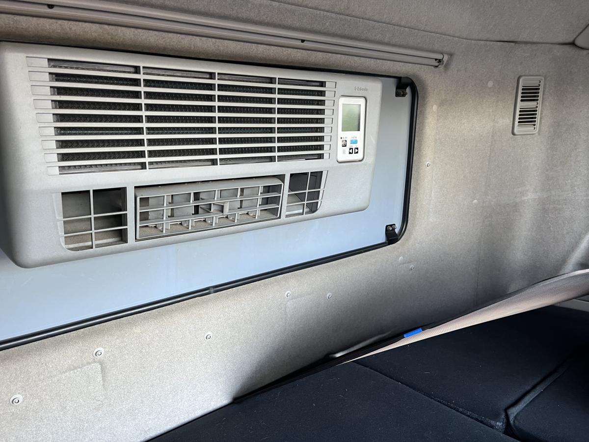 4軸低床 後輪エアサス 寒冷地仕様|中古トラックの販売・買取・査定のアイナビ