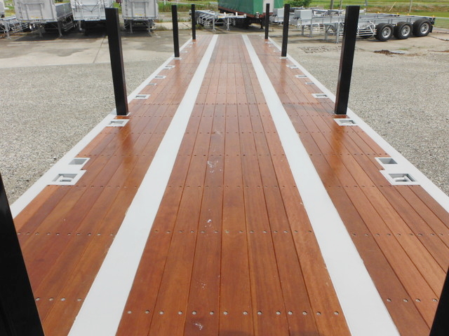 フルハーフDFPFH341Aまな板セミトレーラー3軸予備検付|中古トラックの販売・買取・査定のアイナビ