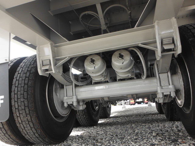 フルハーフDFPFH341Aまな板セミトレーラー3軸予備検付|中古トラックの販売・買取・査定のアイナビ