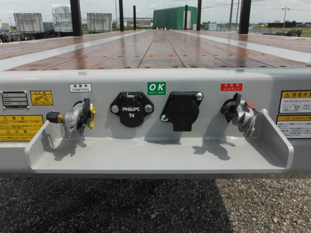 フルハーフDFPFH341Aまな板セミトレーラー3軸予備検付|中古トラックの販売・買取・査定のアイナビ