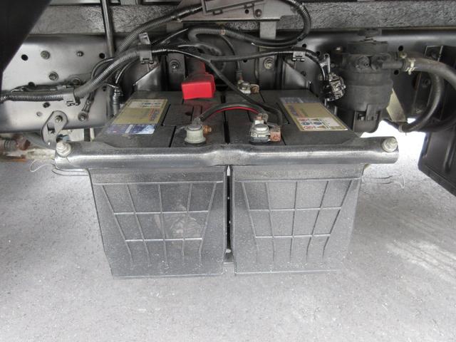 トヨタ バン車|中古トラックの販売・買取・査定のアイナビ