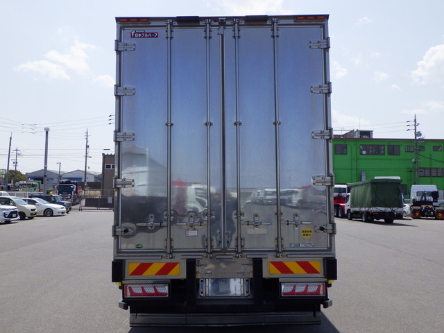 三菱2PG-FS74HZ冷凍車10t超|中古トラックの販売・買取・査定のアイナビ