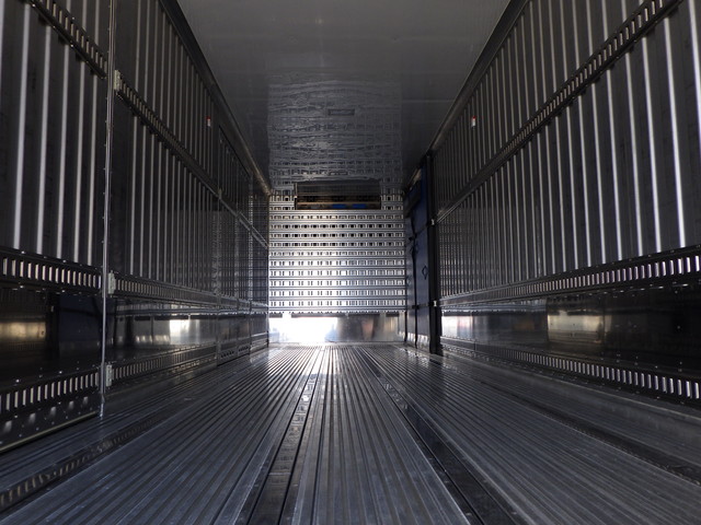 三菱2PG-FS74HZ冷凍車10t超|中古トラックの販売・買取・査定のアイナビ