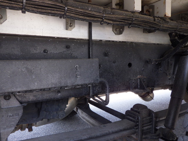 三菱2PG-FS74HZ冷凍車10t超|中古トラックの販売・買取・査定のアイナビ