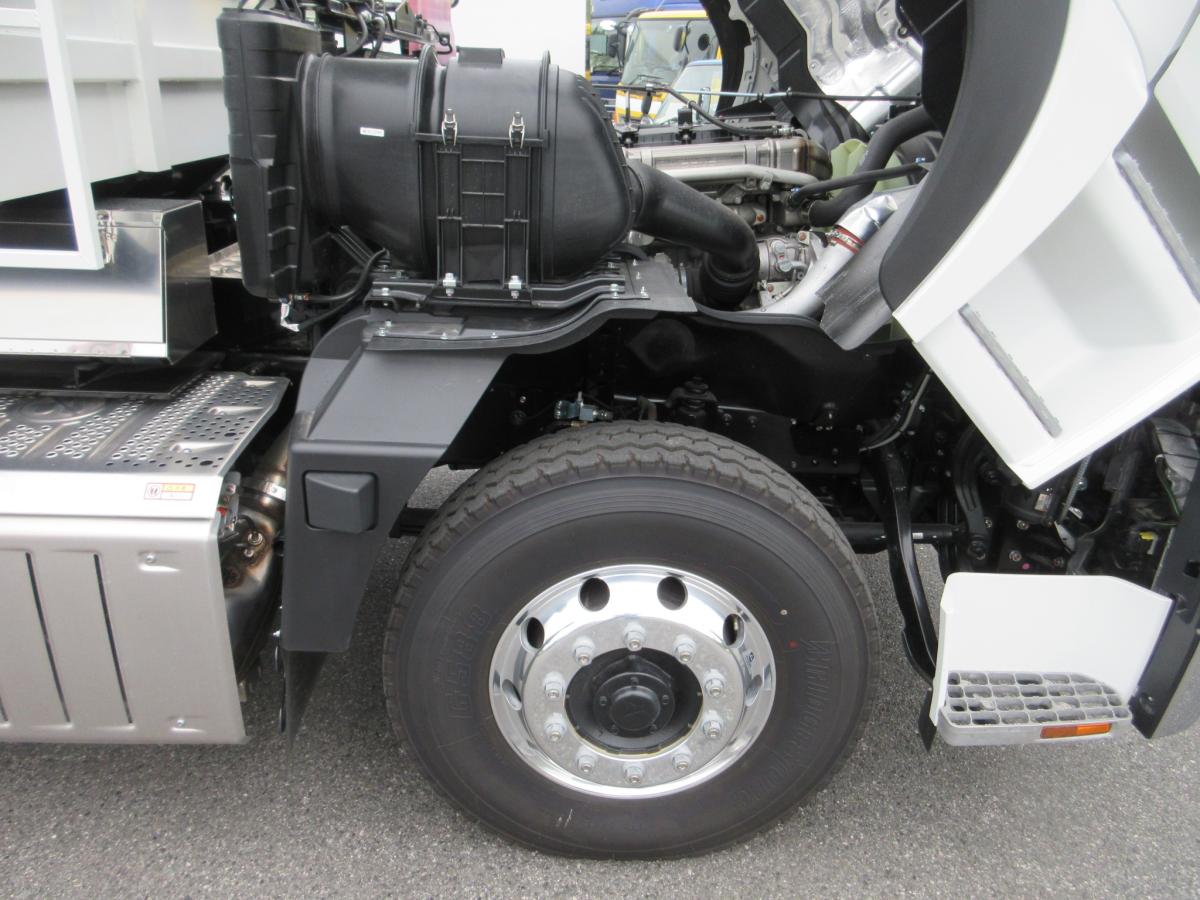 現行新型車 428馬力 Fゲート 土砂ダンプ !!|中古トラックの販売・買取・査定のアイナビ
