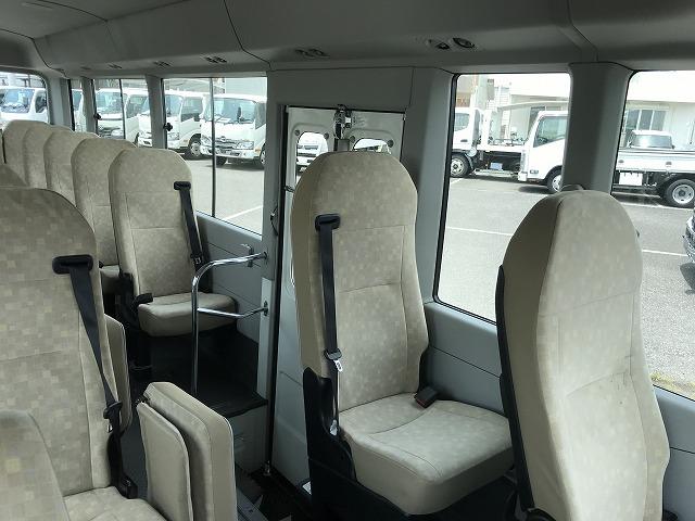 トヨタ バス コースター|中古トラックの販売・買取・査定のアイナビ