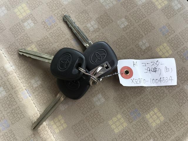 トヨタ バス コースター|中古トラックの販売・買取・査定のアイナビ