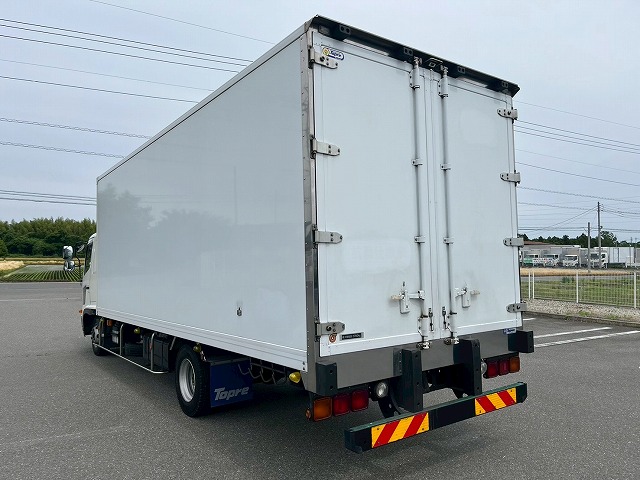 -30℃低温設定★後輪エアサス★6400×フルワイド★240馬力|中古トラックの販売・買取・査定のアイナビ