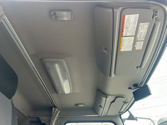 -30℃低温設定★後輪エアサス★6400×フルワイド★240馬力|中古トラックの販売・買取・査定のアイナビ