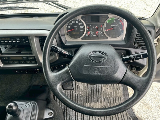 -30℃低温設定★後輪エアサス★6400×フルワイド★240馬力|中古トラックの販売・買取・査定のアイナビ