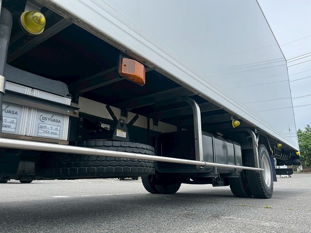 -30℃低温設定★後輪エアサス★6400×フルワイド★240馬力|中古トラックの販売・買取・査定のアイナビ