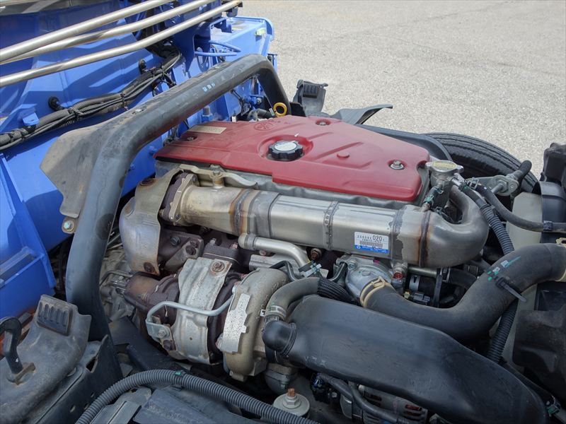 4段ラジコン 標準ロング 3t AT|中古トラックの販売・買取・査定のアイナビ