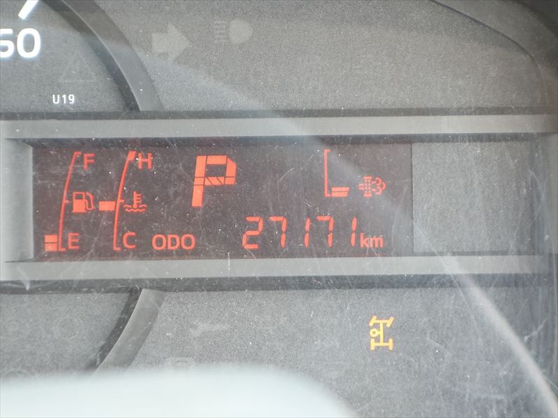 4段ラジコン 標準ロング 3t AT|中古トラックの販売・買取・査定のアイナビ