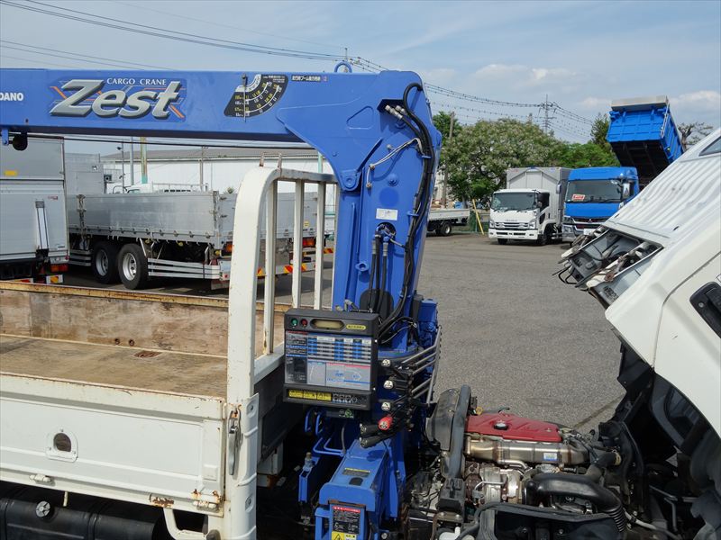 4段ラジコン 標準ロング 3t AT|中古トラックの販売・買取・査定のアイナビ