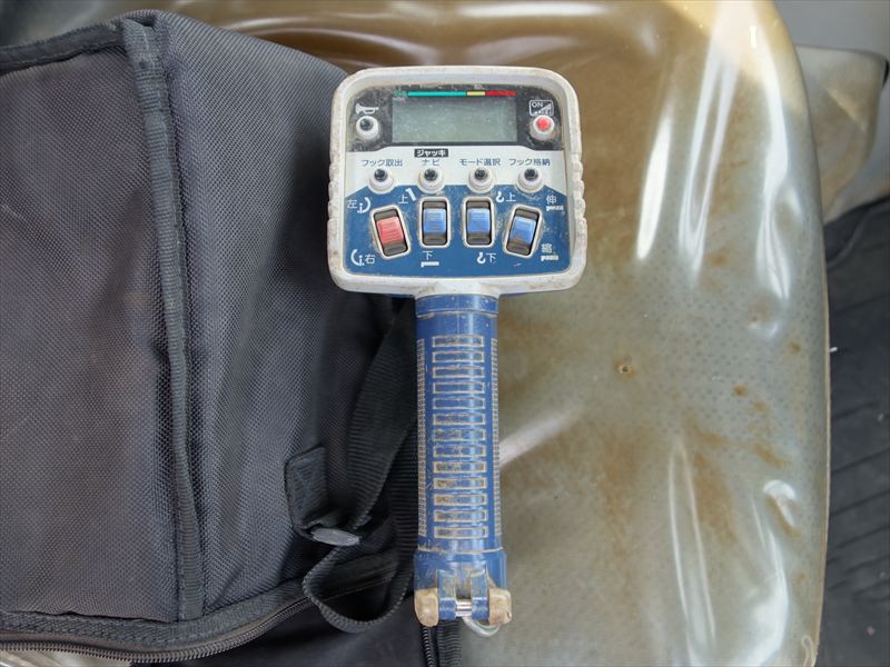 4段ラジコン 標準ロング 3t AT|中古トラックの販売・買取・査定のアイナビ