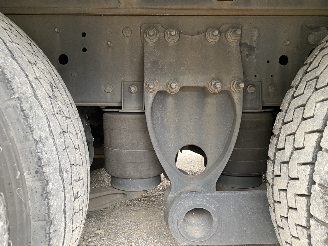 H28年式、プロフィア、アルミブロック、車検付|中古トラックの販売・買取・査定のアイナビ