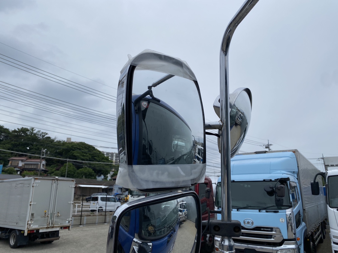 H28年式、プロフィア、アルミブロック、車検付|中古トラックの販売・買取・査定のアイナビ