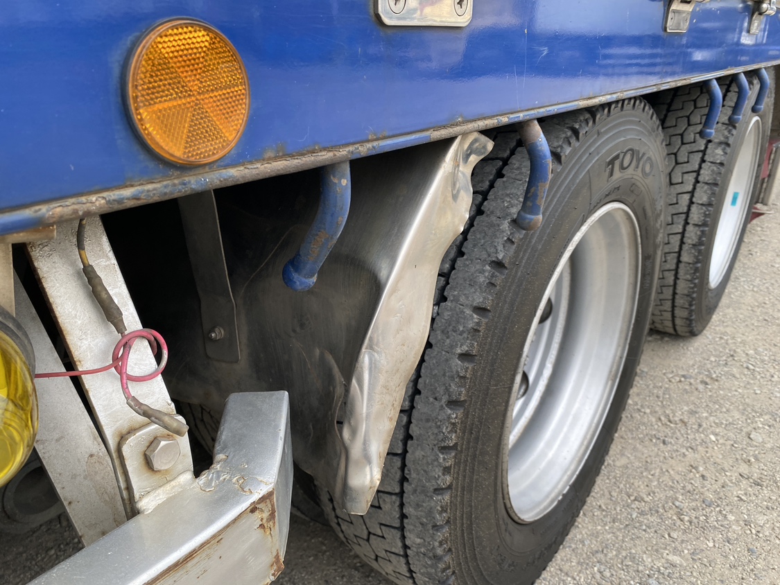 H28年式、プロフィア、アルミブロック、車検付|中古トラックの販売・買取・査定のアイナビ