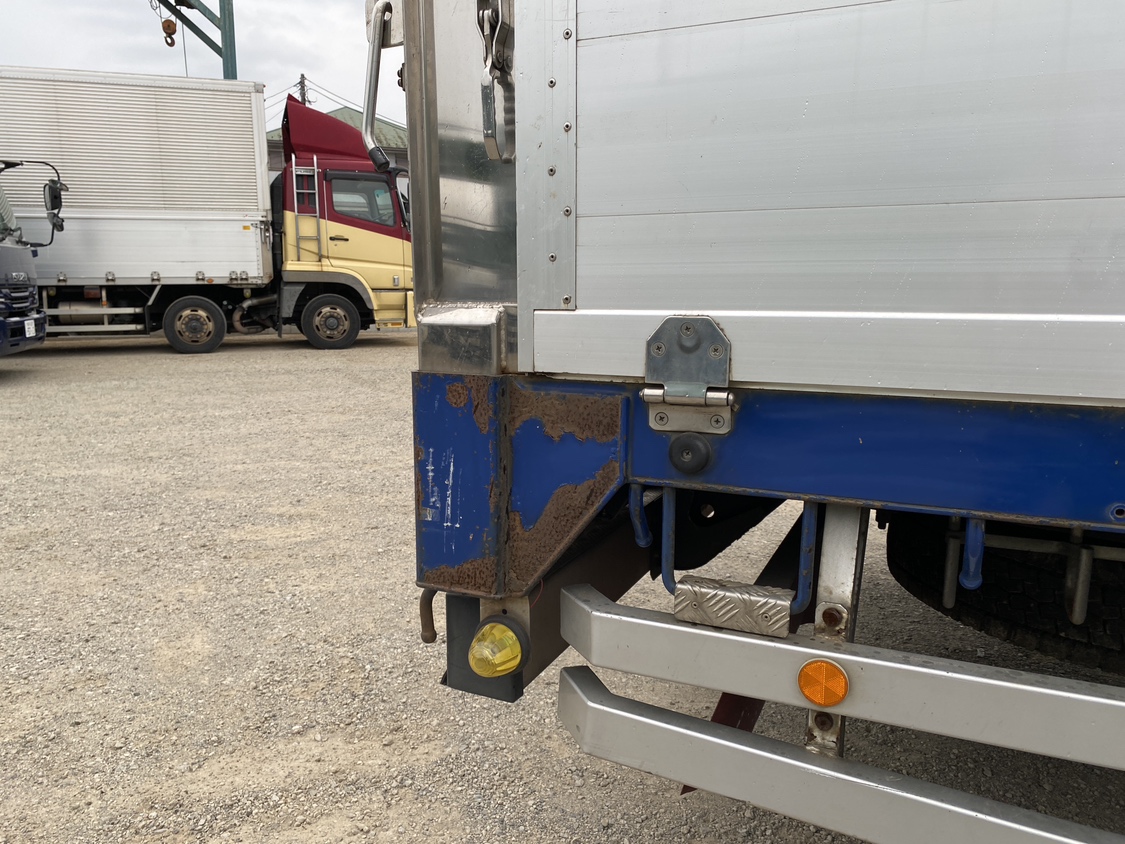 H28年式、プロフィア、アルミブロック、車検付|中古トラックの販売・買取・査定のアイナビ