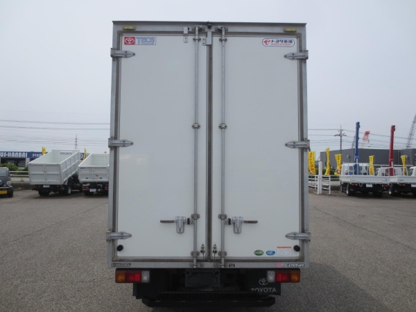 トヨタダイナドライバン|中古トラックの販売・買取・査定のアイナビ