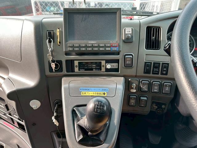 日野セレガバス|中古トラックの販売・買取・査定のアイナビ