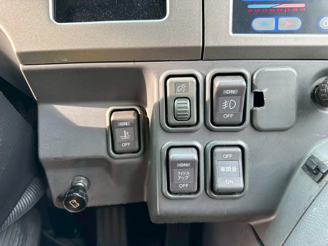 日野セレガバス|中古トラックの販売・買取・査定のアイナビ