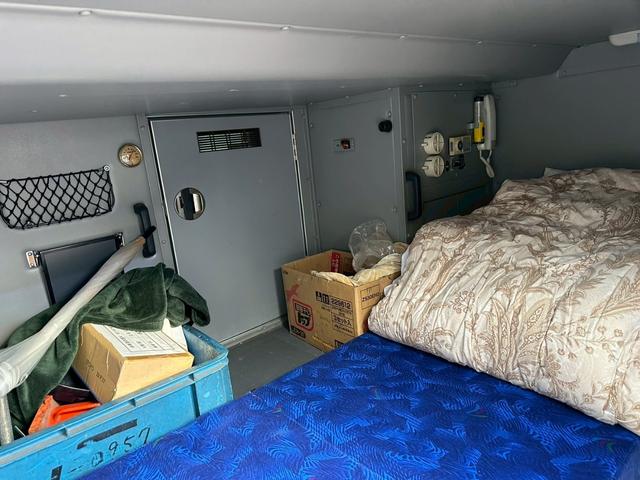 日野セレガバス|中古トラックの販売・買取・査定のアイナビ