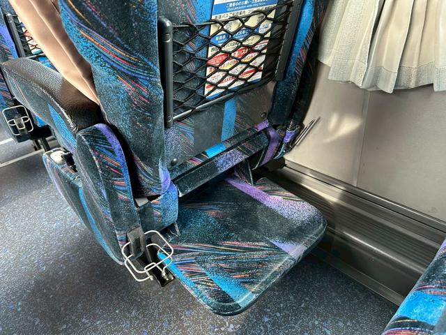 日野セレガバス|中古トラックの販売・買取・査定のアイナビ