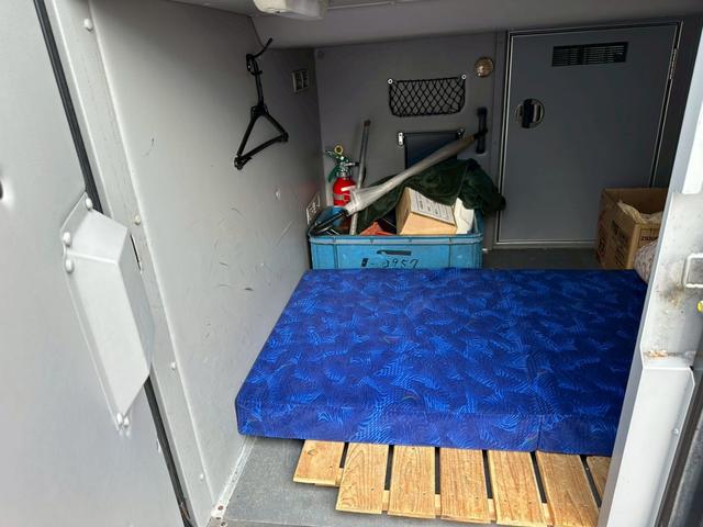 日野セレガバス|中古トラックの販売・買取・査定のアイナビ