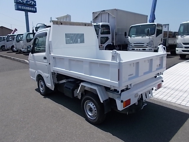 H3年式 キャリー4WDダンプ 走行8千Km|中古トラックの販売・買取・査定のアイナビ
