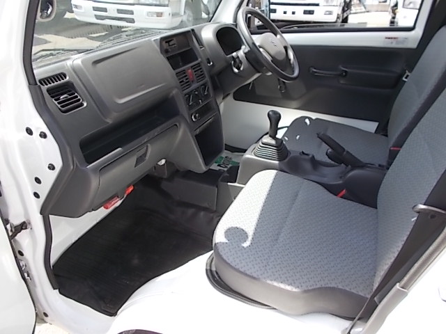 H3年式 キャリー4WDダンプ 走行8千Km|中古トラックの販売・買取・査定のアイナビ