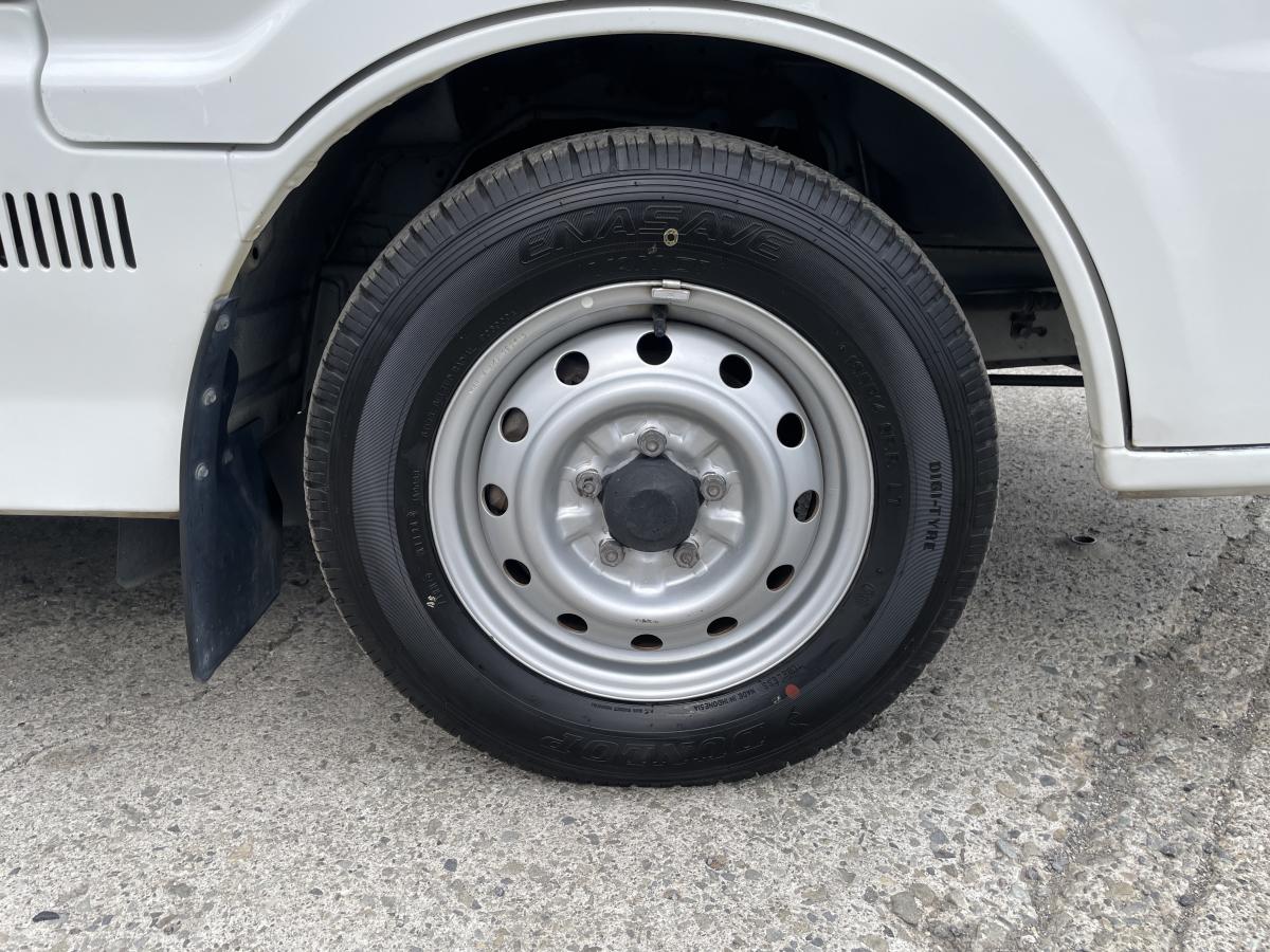 H27ボンゴバン 1t 2人乗り|中古トラックの販売・買取・査定のアイナビ