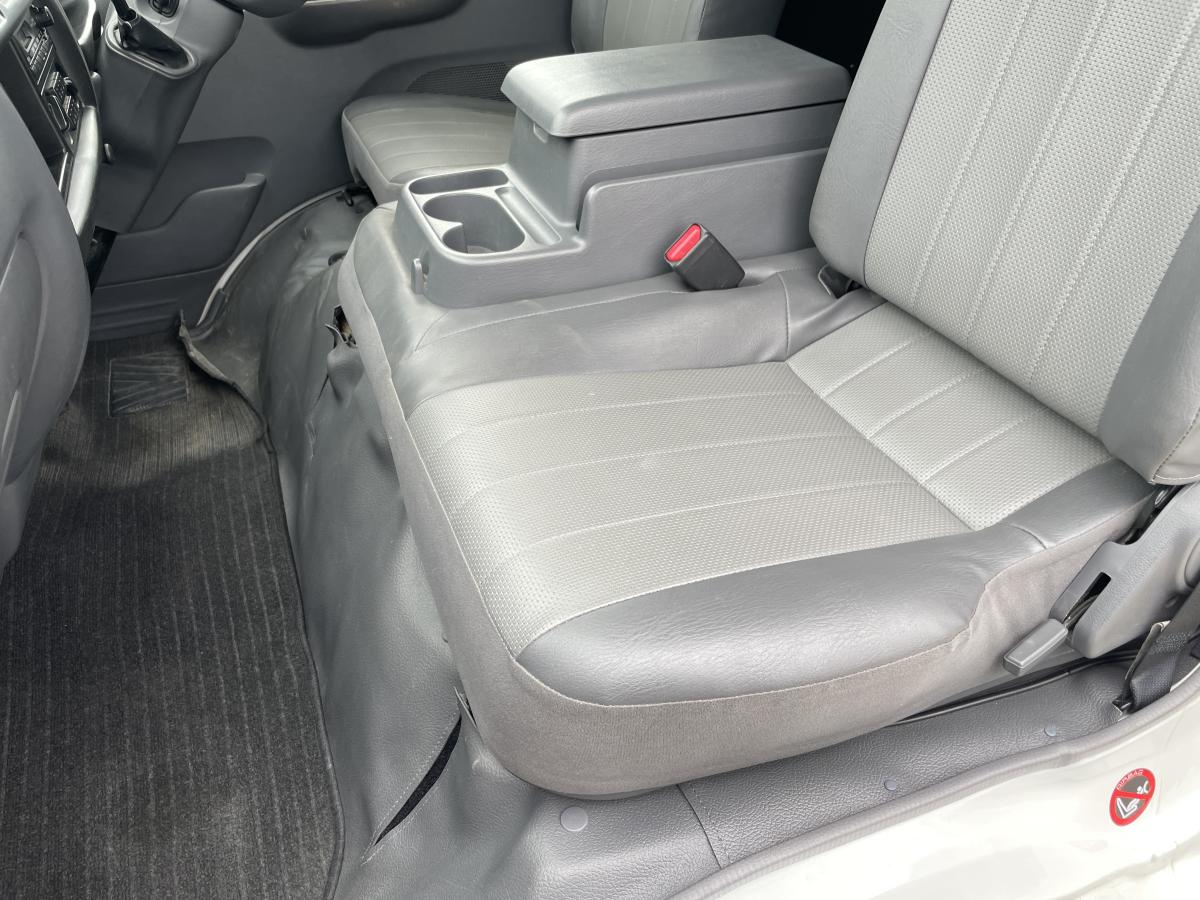 H27ボンゴバン 1t 2人乗り|中古トラックの販売・買取・査定のアイナビ