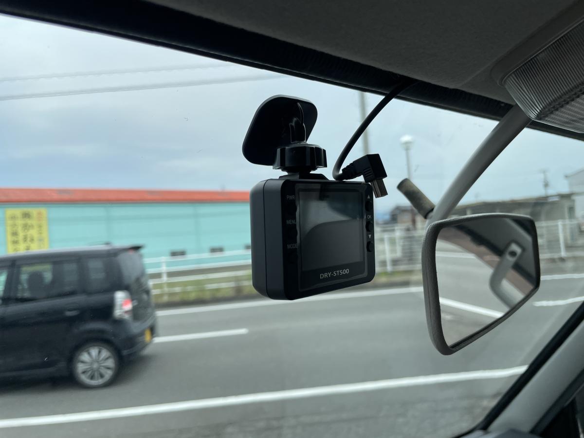 H27ボンゴバン 1t 2人乗り|中古トラックの販売・買取・査定のアイナビ