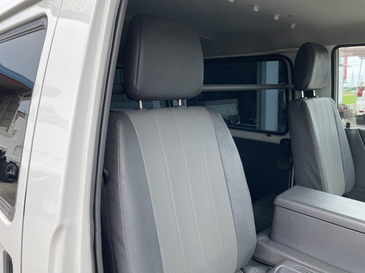 H27ボンゴバン 1t 2人乗り|中古トラックの販売・買取・査定のアイナビ