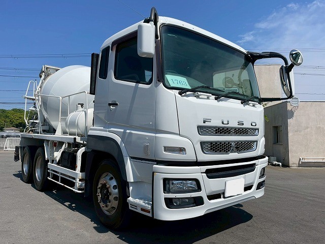 車検付6×4KYBカヤバ工業10t20t大型コンクリート作業車|中古トラックの販売・買取・査定のアイナビ