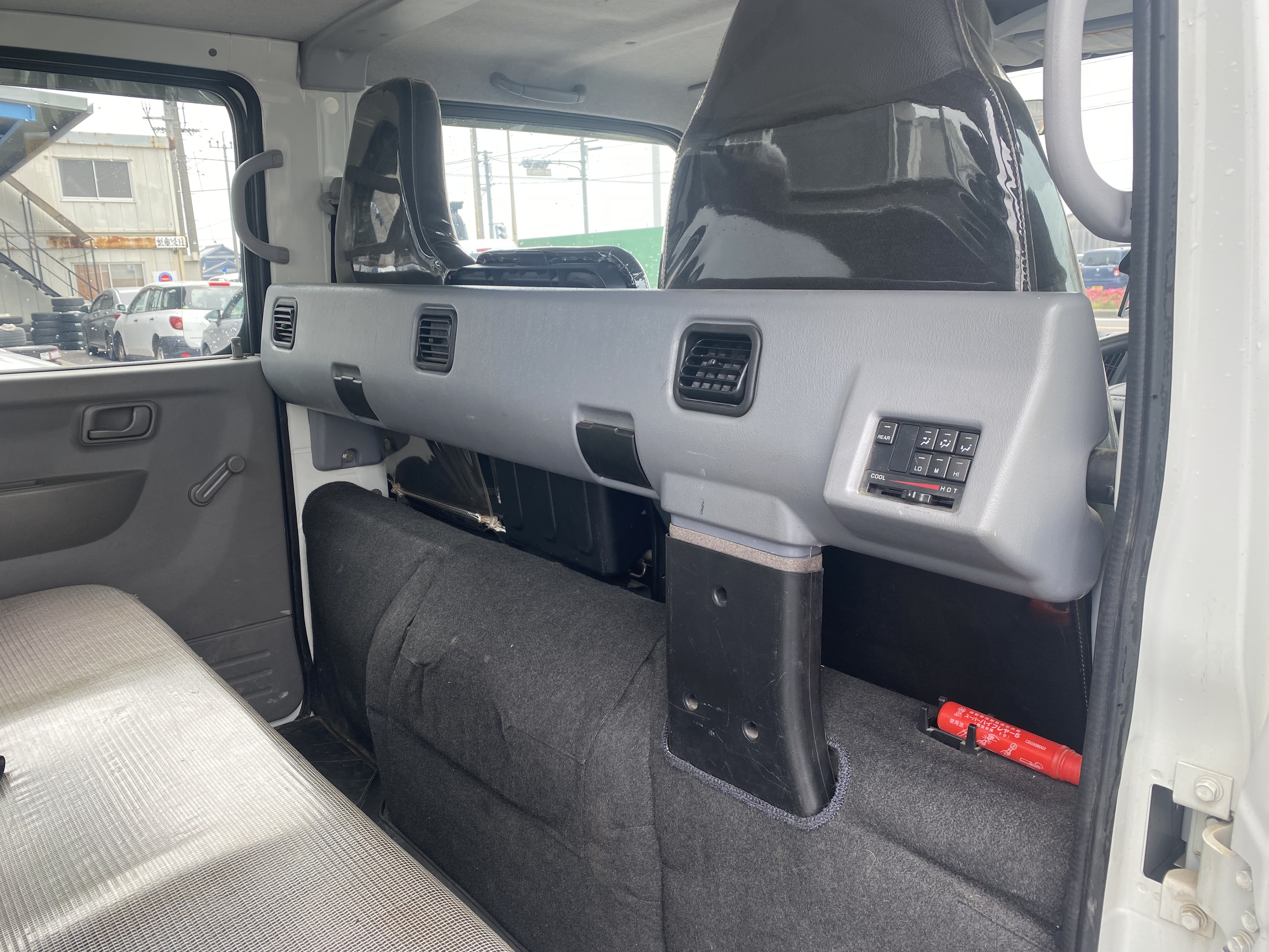 キャンター|中古トラックの販売・買取・査定のアイナビ