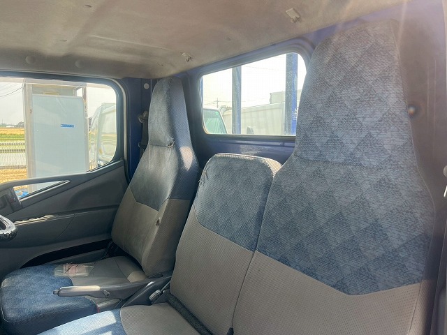 アーム式パワーゲート★4ナンバー★10尺ボディ★5トン限定★MT|中古トラックの販売・買取・査定のアイナビ