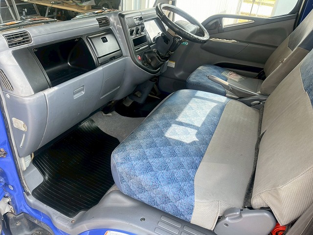 アーム式パワーゲート★4ナンバー★10尺ボディ★5トン限定★MT|中古トラックの販売・買取・査定のアイナビ