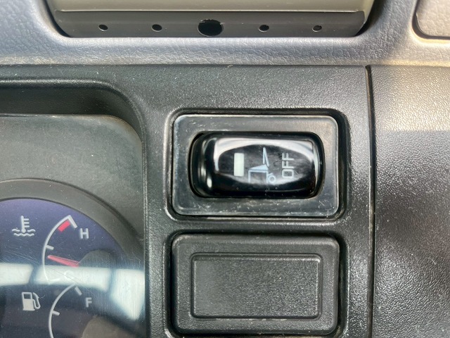 アーム式パワーゲート★4ナンバー★10尺ボディ★5トン限定★MT|中古トラックの販売・買取・査定のアイナビ