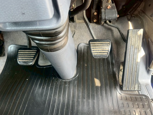 アーム式パワーゲート★4ナンバー★10尺ボディ★5トン限定★MT|中古トラックの販売・買取・査定のアイナビ